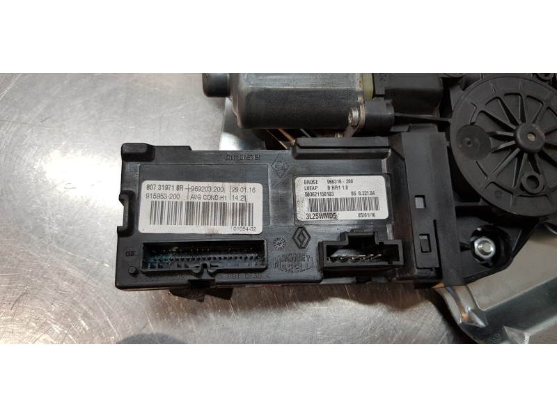 Recambio de elevalunas delantero izquierdo para renault scenic iii limited referencia OEM IAM 807319718R   Recambio de elevalunas delantero izquierdo para renault scenic iii limited referencia OEM IAM 807319718R