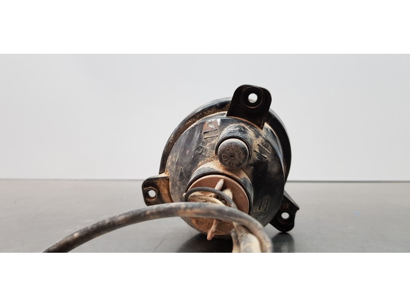 Recambio de piloto trasero derecho paragolpes para ssangyong actyon 200 xdi referencia OEM IAM 8386231002  