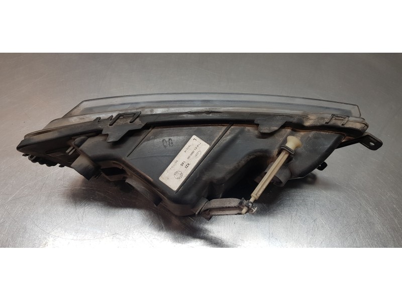 Recambio de faro antiniebla izquierdo para skoda octavia combi (5e5) ambition referencia OEM IAM 5E0941701E   Recambio de faro antiniebla izquierdo para skoda octavia combi (5e5) ambition referencia OEM IAM 5E0941701E