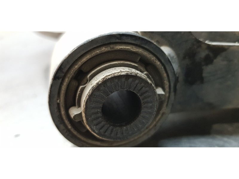 Recambio de brazo suspension inferior delantero izquierdo para citroen c4 picasso seduction referencia OEM IAM 9678311380  