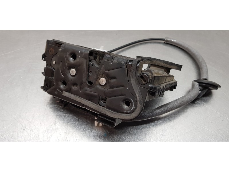 Recambio de cerradura puerta delantera derecha para volkswagen caddy furgón/kombi kasten bmt referencia OEM IAM 5TB837016C  