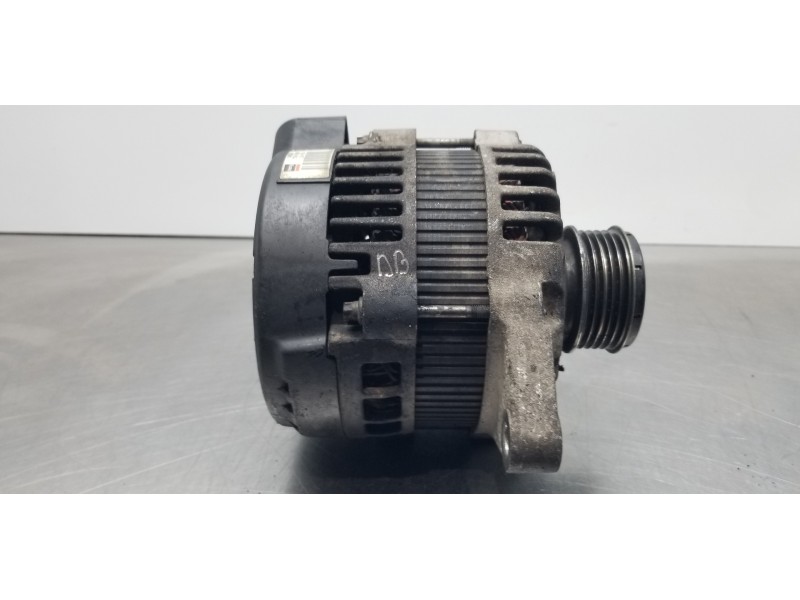 Recambio de alternador para kia carens ( ) concept referencia OEM IAM 373002A900  