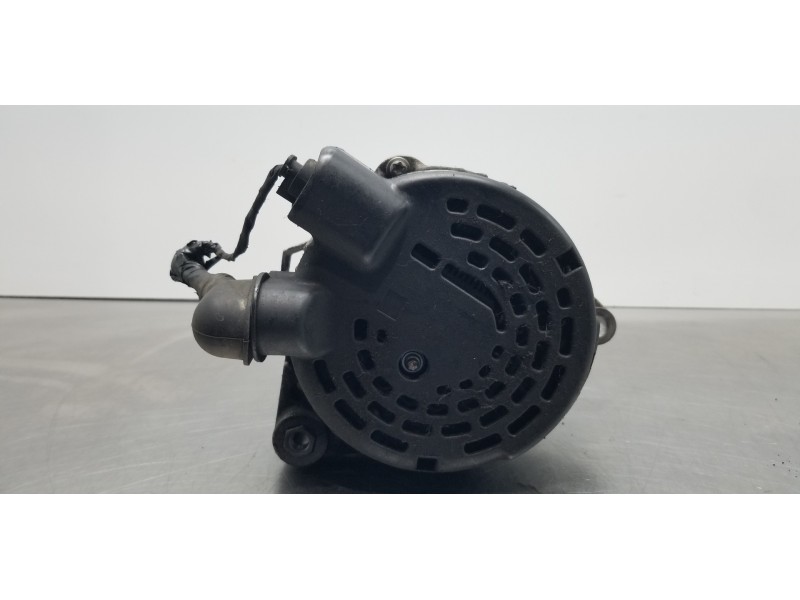 Recambio de alternador para kia carens ( ) concept referencia OEM IAM 373002A900  