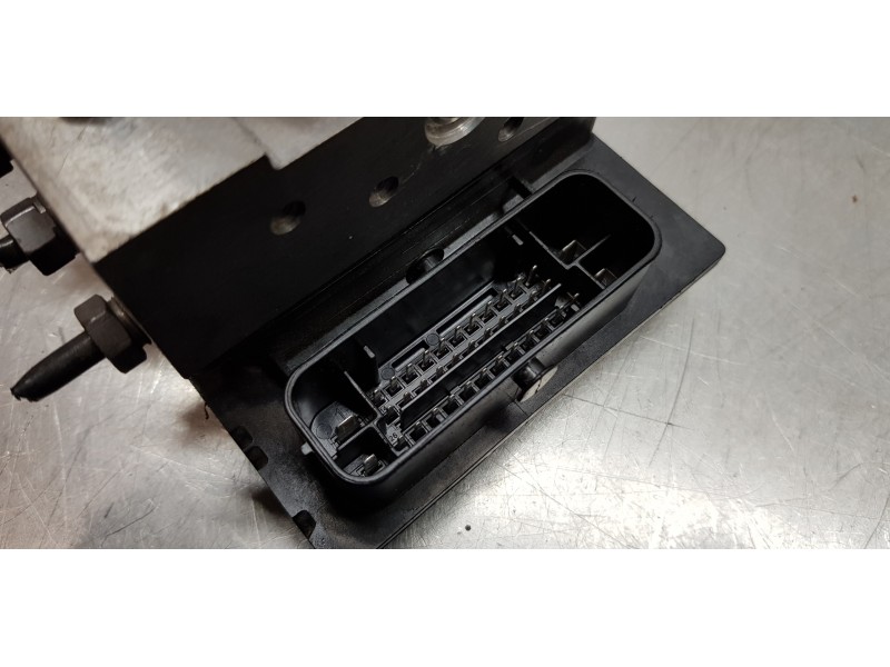 Recambio de abs para audi a4 ber. (b8) basis referencia OEM IAM 8K0614517HB   Recambio de abs para audi a4 ber. (b8) basis referencia OEM IAM 8K0614517HB