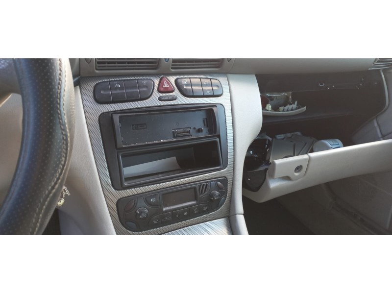 mercedes clase c (w203) sportcoupe del año 2002