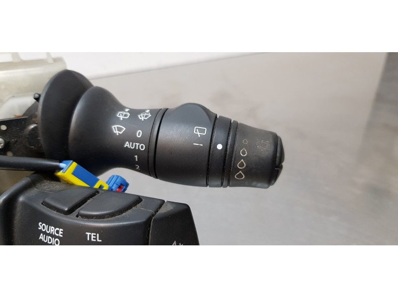 Recambio de mando multifuncion para renault scenic iii limited referencia OEM IAM 255670019R   Recambio de mando multifuncion para renault scenic iii limited referencia OEM IAM 255670019R