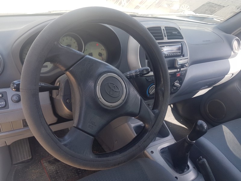 toyota rav 4 (a2) del año 2000