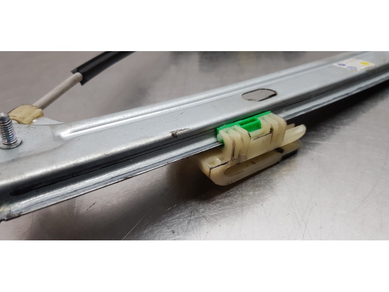 Recambio de elevalunas delantero derecho para volkswagen caddy furgón/kombi kasten bmt referencia OEM IAM 2K5837462   Recambio de elevalunas delantero derecho para volkswagen caddy furgón/kombi kasten bmt referencia OEM IAM 2K5837462