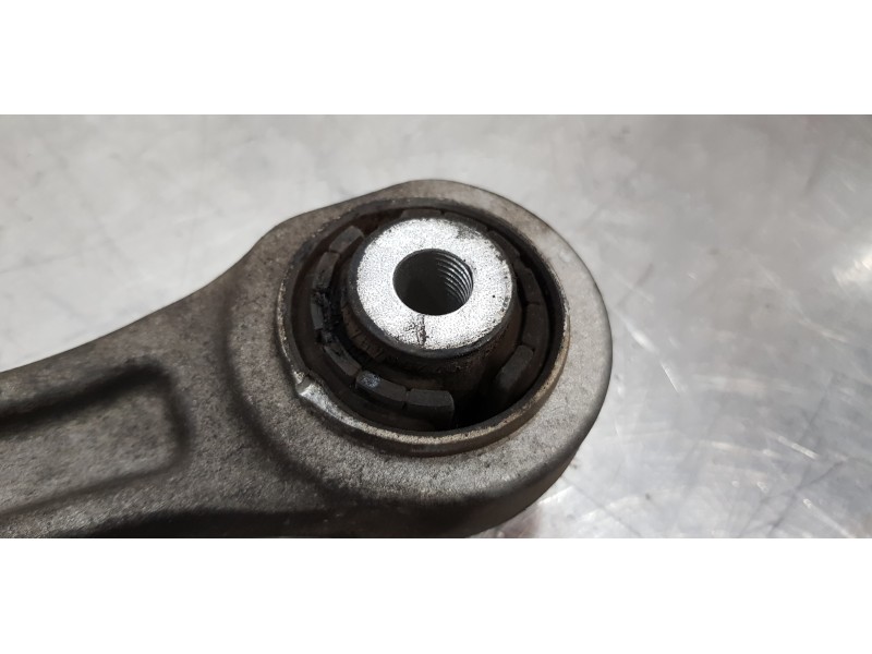 Recambio de brazo suspension inferior delantero derecho para audi a4 ber. (b8) basis referencia OEM IAM 8K0407152F   Recambio de brazo suspension inferior delantero derecho para audi a4 ber. (b8) basis referencia OEM IAM 8K0407152F