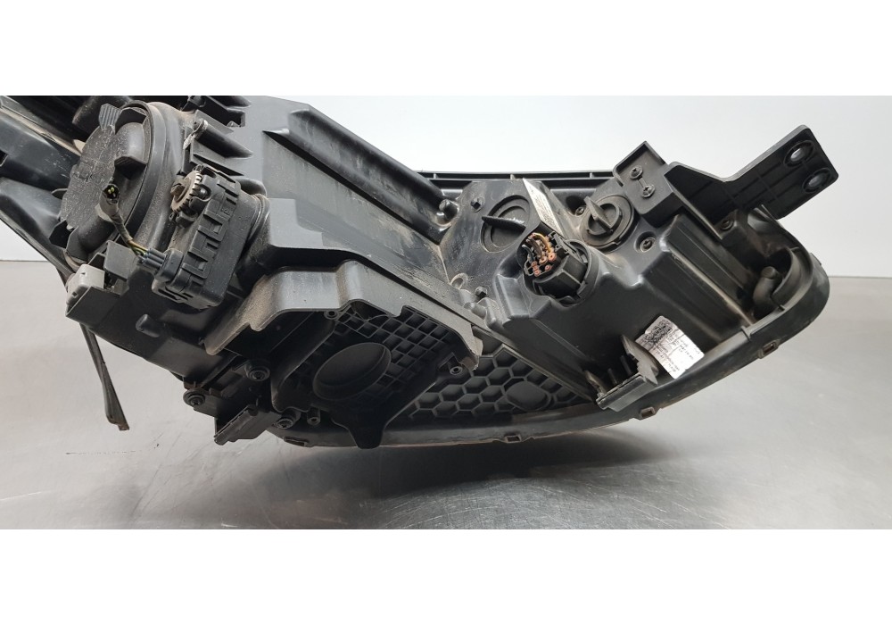 Recambio de faro izquierdo para kia sportage concept referencia OEM IAM 92101F1010  