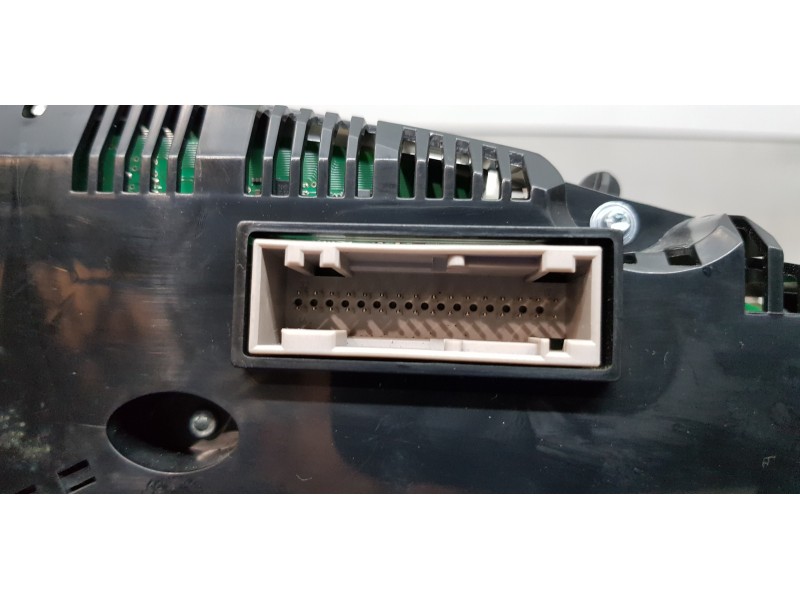 Recambio de cuadro instrumentos para audi a4 ber. (b8) basis referencia OEM IAM 8K0920932   Recambio de cuadro instrumentos para audi a4 ber. (b8) basis referencia OEM IAM 8K0920932