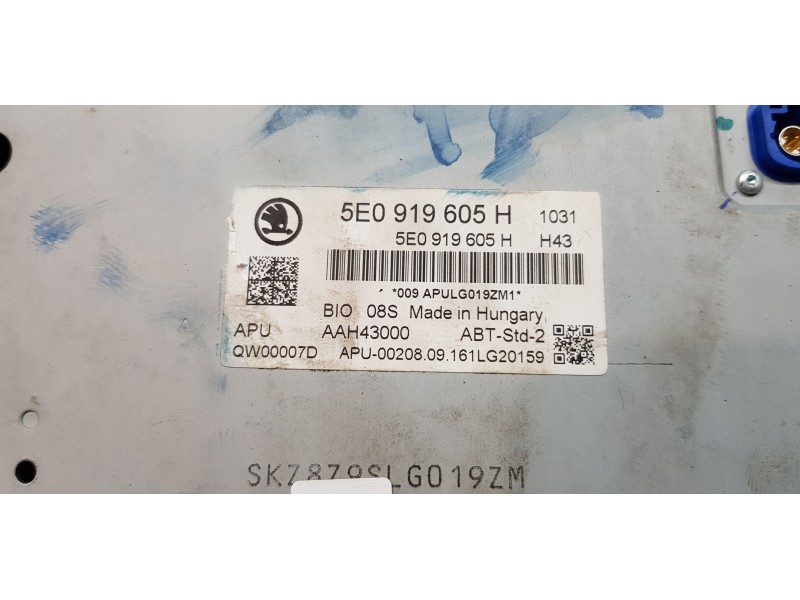 Recambio de pantalla multifuncion para skoda octavia combi (5e5) ambition referencia OEM IAM 5E0919605H 5E0919605HBIO  Recambio de pantalla multifuncion para skoda octavia combi (5e5) ambition referencia OEM IAM 5E0919605H 5E0919605HBIO