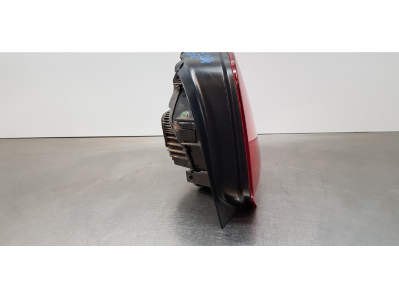 Recambio de piloto trasero derecho para volkswagen polo (6c1) advance bluemotion referencia OEM IAM 6C0945096K   Recambio de piloto trasero derecho para volkswagen polo (6c1) advance bluemotion referencia OEM IAM 6C0945096K