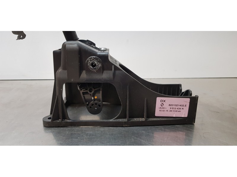 Recambio de palanca cambio para renault scenic iii limited referencia OEM IAM 8201021402   Recambio de palanca cambio para renault scenic iii limited referencia OEM IAM 8201021402