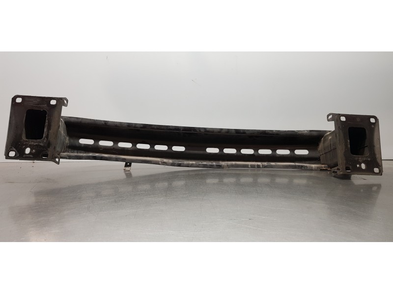 Recambio de refuerzo paragolpes delantero para skoda octavia combi (5e5) ambition referencia OEM IAM 5E0807109   Recambio de refuerzo paragolpes delantero para skoda octavia combi (5e5) ambition referencia OEM IAM 5E0807109