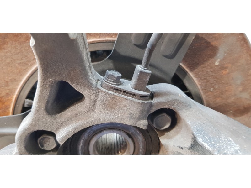 Recambio de mangueta delantera izquierda para kia carens ( ) drive referencia OEM IAM 51715A4500   Recambio de mangueta delantera izquierda para kia carens ( ) drive referencia OEM IAM 51715A4500