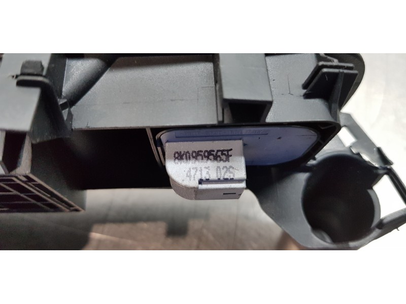 Recambio de mando elevalunas delantero izquierdo para audi a4 ber. (b8) basis referencia OEM IAM 8K0959851FV10   Recambio de mando elevalunas delantero izquierdo para audi a4 ber. (b8) basis referencia OEM IAM 8K0959851FV10