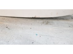 Recambio de porton trasero para kia carens ( ) drive referencia OEM IAM 73700A4040   2