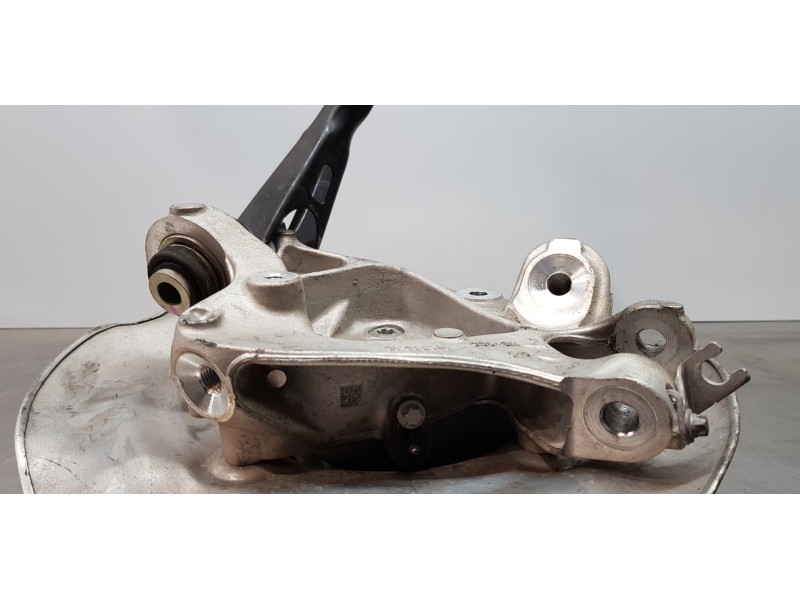 Recambio de mangueta trasera derecha para bmw serie x3 (g01) xdrive20d referencia OEM IAM 33306871028 11577210 