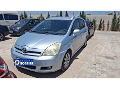 toyota corolla verso (r1) del año 2005