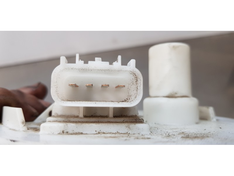 Recambio de aforador para opel zafira tourer selective referencia OEM IAM 13586316  