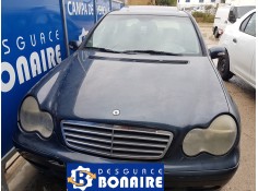 mercedes clase c (w203) berlina del año 2006