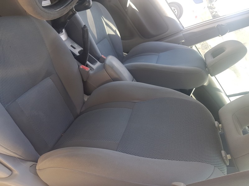 toyota rav 4 (a2) del año 2000