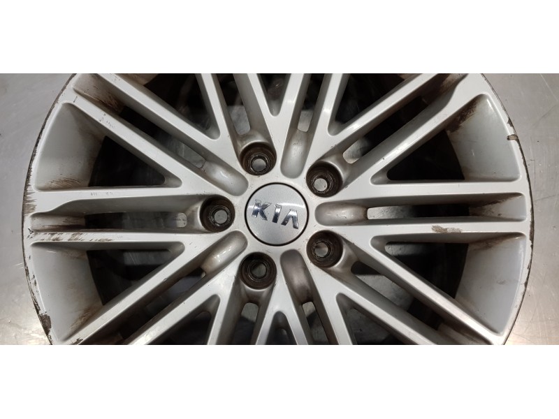 Recambio de llanta para kia carens ( ) concept referencia OEM IAM 52910A4750  