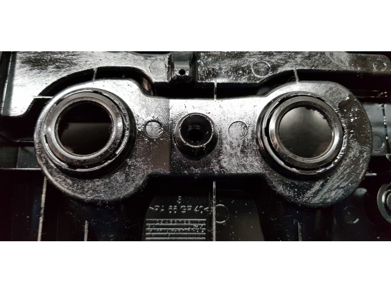 Recambio de tapa balancines para skoda rapid active referencia OEM IAM 03L103469S  