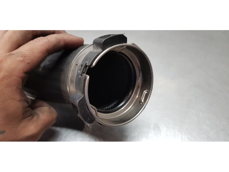 Recambio de tubo presion turbocompresor para kia ceed sportswagon tech referencia OEM IAM 282602U020  