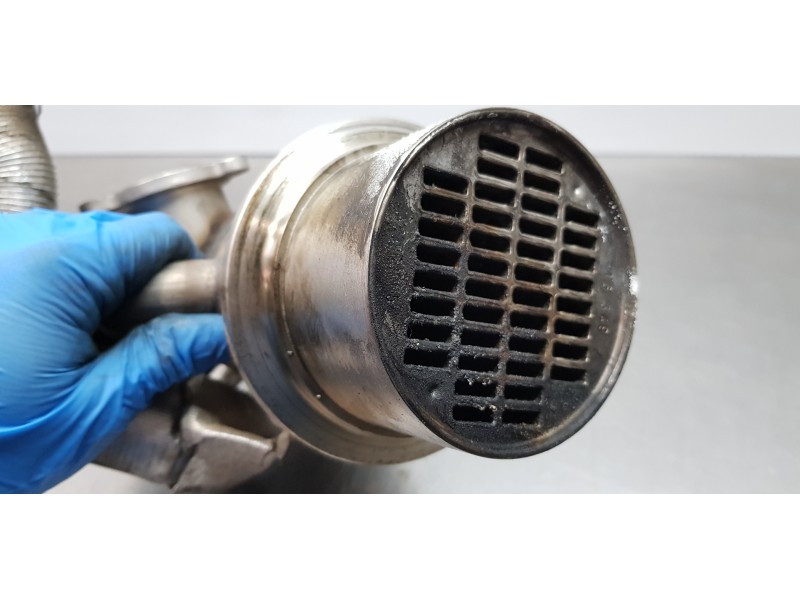 Recambio de enfriador egr para skoda rapid active referencia OEM IAM 04L131512AG   Recambio de enfriador egr para skoda rapid active referencia OEM IAM 04L131512AG