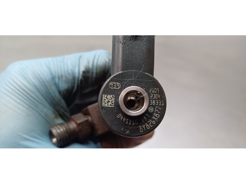 Recambio de inyector para opel corsa c cosmo referencia OEM IAM 0445110083  