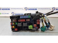 Recambio de caja reles / fusibles para opel mokka selective referencia OEM IAM 121092612  