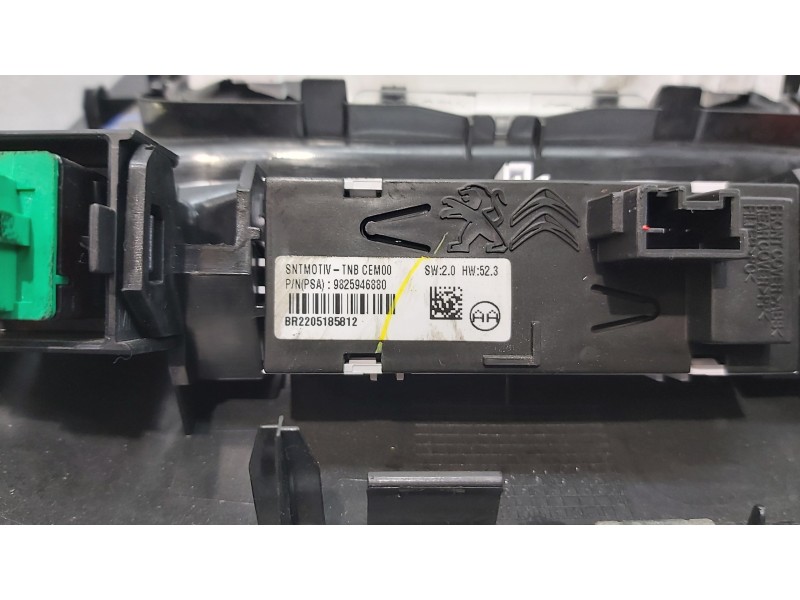 Recambio de luz interior para peugeot 3008 active referencia OEM IAM 98145841ZD   Recambio de luz interior para peugeot 3008 active referencia OEM IAM 98145841ZD