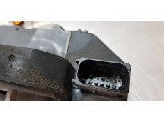 Recambio de cerradura puerta trasera derecha para opel zafira tourer selective referencia OEM IAM 13579566   2