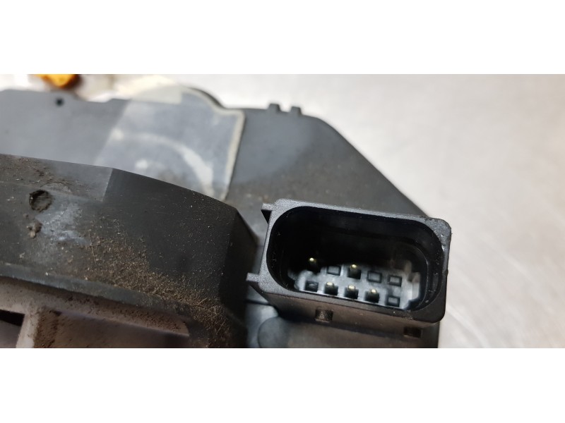 Recambio de cerradura puerta trasera derecha para opel zafira tourer selective referencia OEM IAM 13579566   Recambio de cerradura puerta trasera derecha para opel zafira tourer selective referencia OEM IAM 13579566