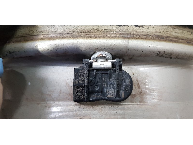 Recambio de llanta para kia carens ( ) concept referencia OEM IAM 52910A4750  