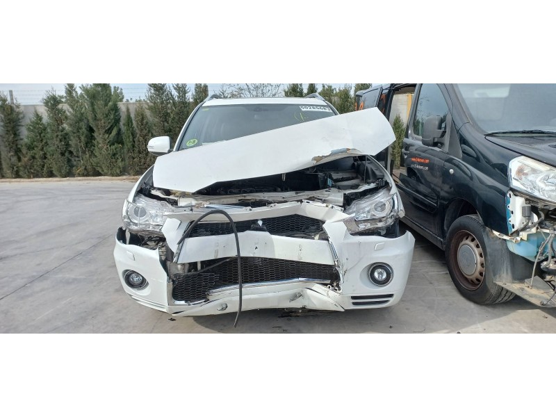 mitsubishi outlander (cw0) del año 2010