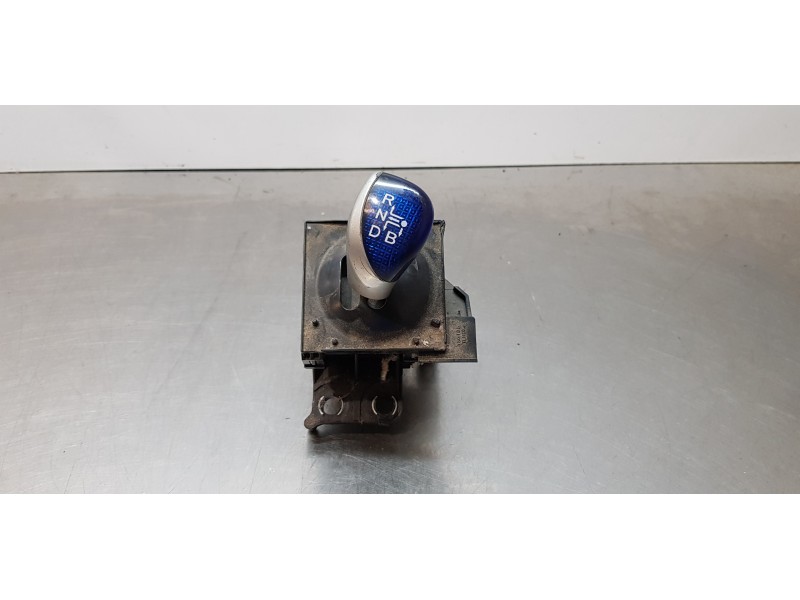 Recambio de palanca cambio para toyota auris touring sports (e18) hybrid active referencia OEM IAM 3355012G20B0   Recambio de palanca cambio para toyota auris touring sports (e18) hybrid active referencia OEM IAM 3355012G20B0