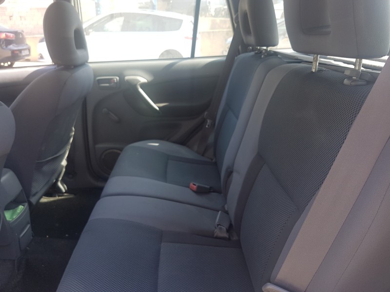 toyota rav 4 (a2) del año 2000