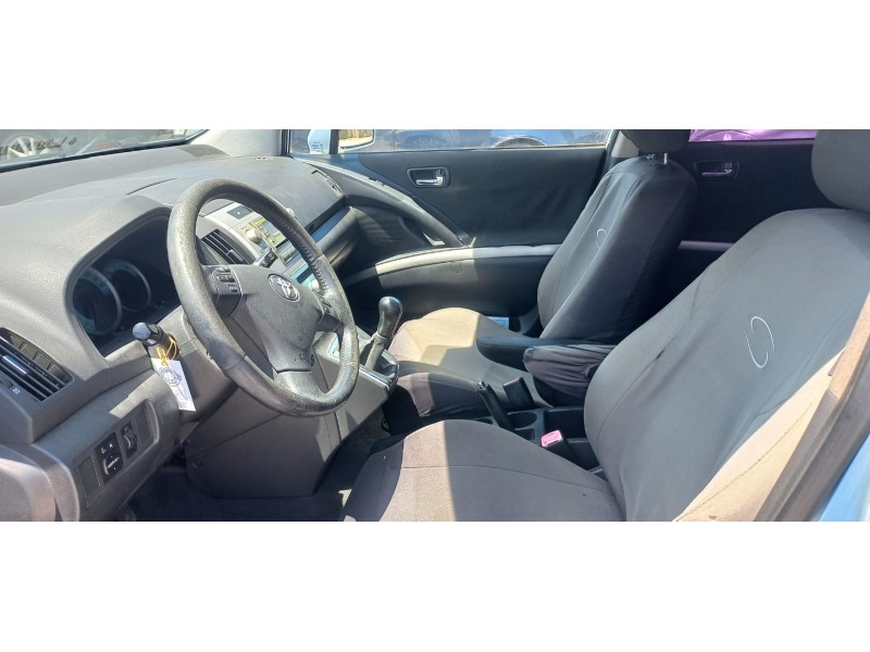 toyota corolla verso (r1) del año 2005 toyota corolla verso (r1) del año 2005