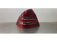 Recambio de piloto trasero izquierdo para mercedes clase c (w203) berlina 200 cdi (203.004) referencia OEM IAM A2038200164  