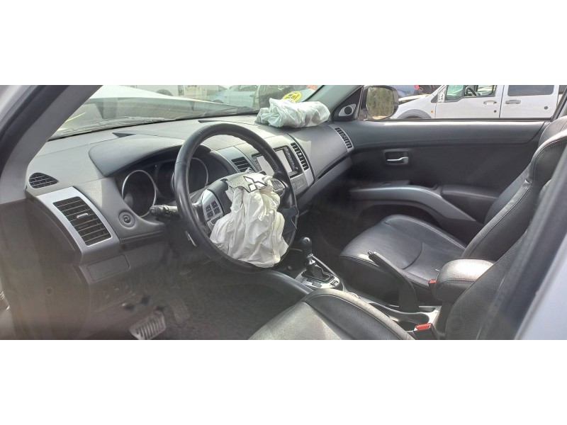 mitsubishi outlander (cw0) del año 2010