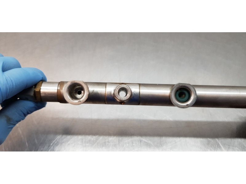 Recambio de rampa inyectora para volkswagen golf vii lim. (bq1) gti referencia OEM IAM 06K133317G 06J906051F 