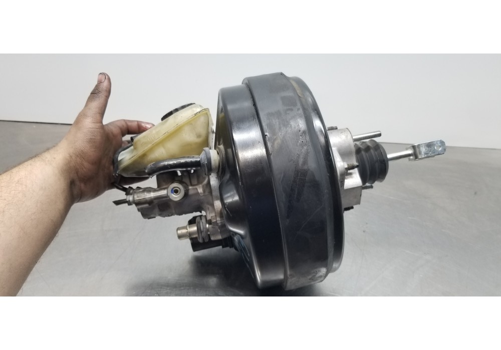 Recambio de servofreno para mercedes clase s (w221) berlina 320 / 350 cdi (221.022) referencia OEM IAM A2214302530 A2214300430 