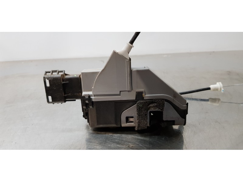 Recambio de cerradura puerta trasera derecha para peugeot 3008 premium referencia OEM IAM 724540   Recambio de cerradura puerta trasera derecha para peugeot 3008 premium referencia OEM IAM 724540