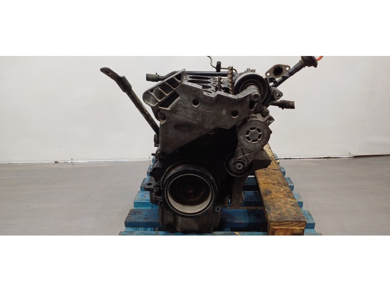 Recambio de motor completo para seat altea (5p1) fr referencia OEM IAM 03G103011E 038105021AB 03G103011E Recambio de motor completo para seat altea (5p1) fr referencia OEM IAM 03G103011E 038105021AB 03G103011E