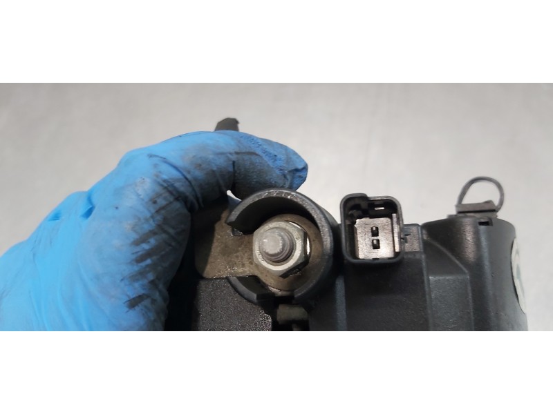 Recambio de alternador para lancia phedra (180) 2.0 jtd 16v executive (100kw) referencia OEM IAM 71733552  