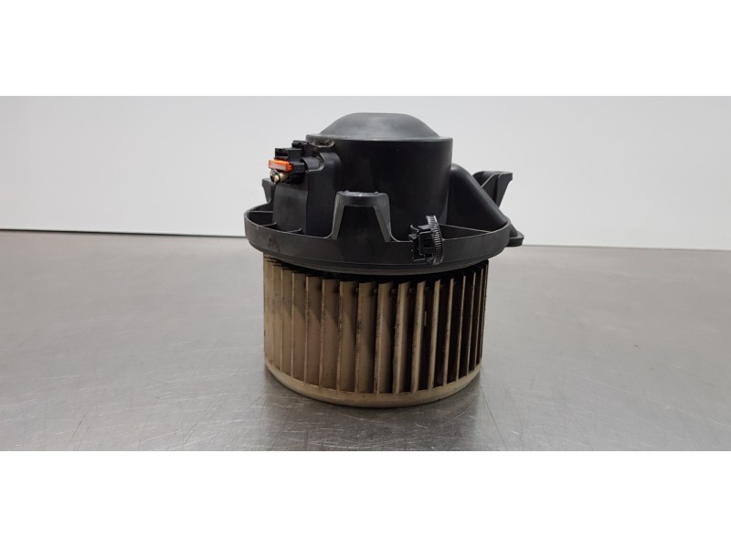 Recambio de motor calefaccion para nissan pathfinder (r51) 2.5 dci le referencia OEM IAM 27375ZF00A 5NEH19805AD  Recambio de motor calefaccion para nissan pathfinder (r51) 2.5 dci le referencia OEM IAM 27375ZF00A 5NEH19805AD