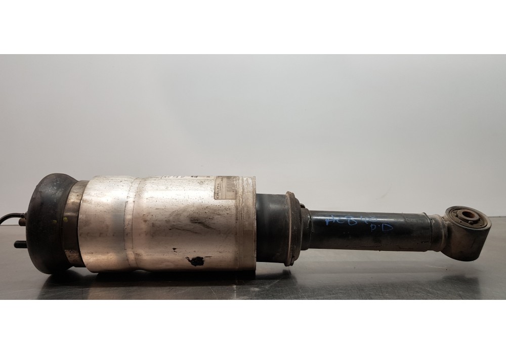 Recambio de amortiguador delantero derecho para land rover range rover sport v6 td se referencia OEM IAM RNB501620 5H3218B036AA 